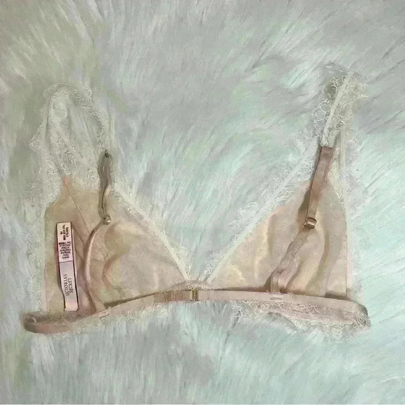 Victoria's Secret Delicate Eyelash Lace Bralette Medium - Picture 6 of 7